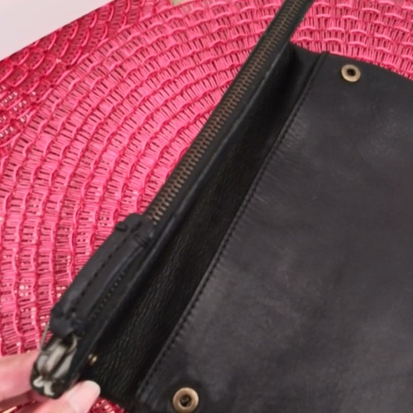 49 Square Miles Black Clutch - Picture 5 of 13